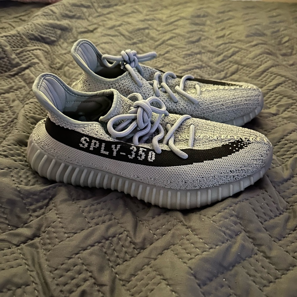 Yeezy Boost 350 V2 ‘salt’